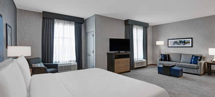 爱迪生伍德布里奇Homewood Suites by Hilton(Homewood Suites by Hilton Edison Woodbridge)图片