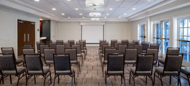 那不勒斯万豪万怡酒店(Courtyard Naples)图片