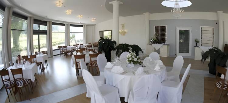 多伯兰巴特王子宫殿酒店(Hotel Prinzenpalais Bad Doberan)图片