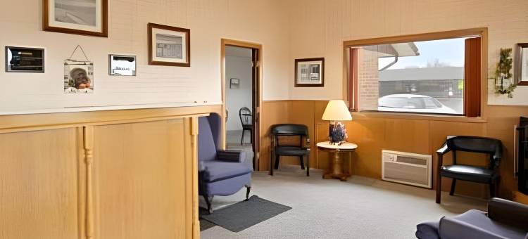 皇家套房汽车旅馆(Royal Inn & Suites)图片