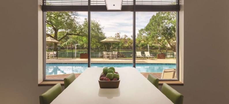 丽笙乡村套房酒店-RJ体育场-坦帕机场东(Country Inn & Suites by Radisson, Tampa Airport East-RJ Stadium)图片