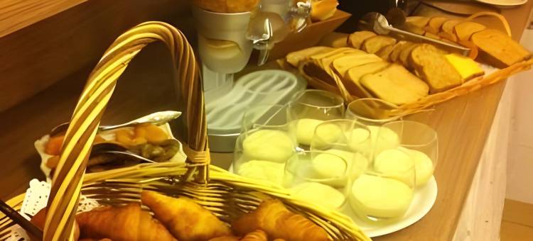 布里特阿里戈酒店(Brit Hotel Alghotel)图片