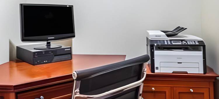 洛克斯特格罗夫华美达酒店(Ramada by Wyndham Locust Grove)图片