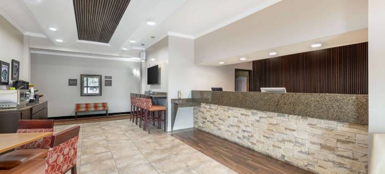 艾伯特利I-90/I-35贝斯特韦斯特优质酒店(Best Western Plus Albert Lea I-90/I-35 Hotel)图片