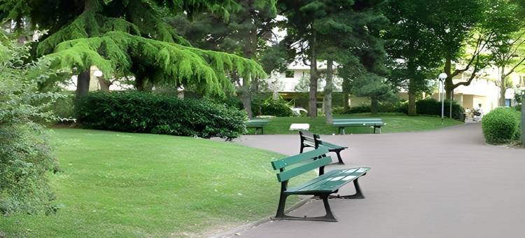 阿德吉奥拉德芳斯克莱贝尔酒店(Aparthotel Adagio la Défense Kléber)图片