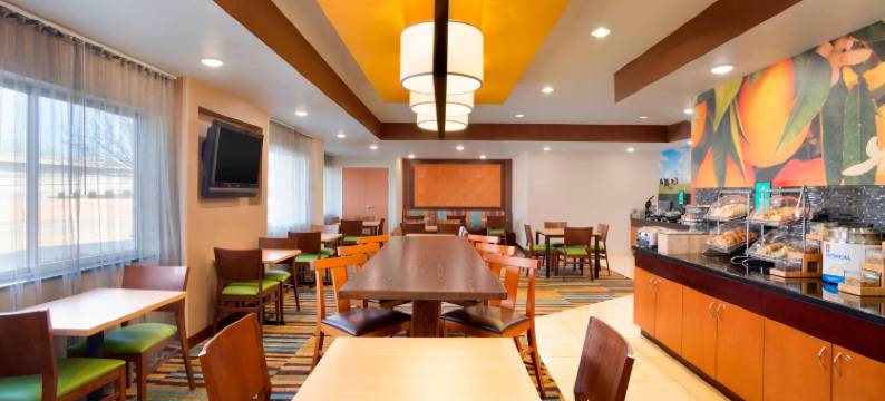 沃斯堡大学路万豪万枫酒店(Fairfield Inn & Suites Fort Worth University Drive)图片