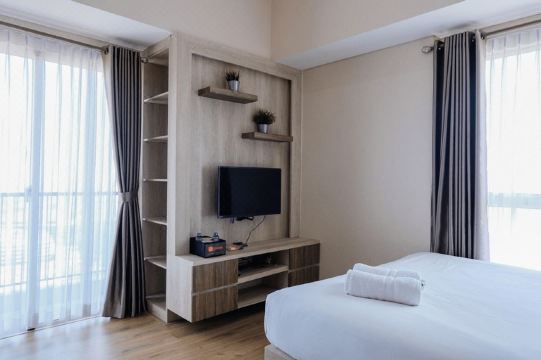 Cozy and Luxurious Studio Casa de Parco Apartment by Travelio Hotel Overview