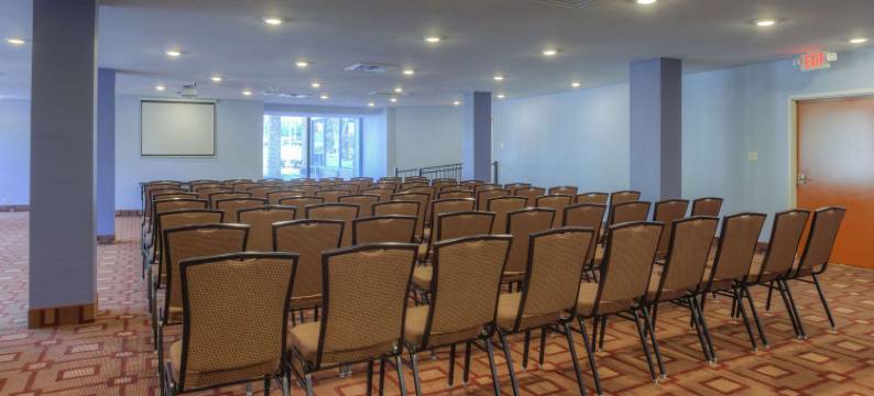 品质酒店及套房查塔努加-东岭(Quality Inn & Suites Chattanooga-East Ridge)图片