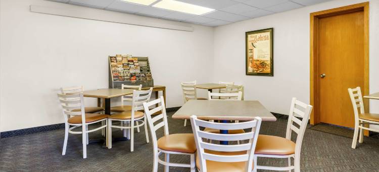 张伯伦李斯贝斯特韦斯特酒店(Best Western Lees Motor Inn)图片