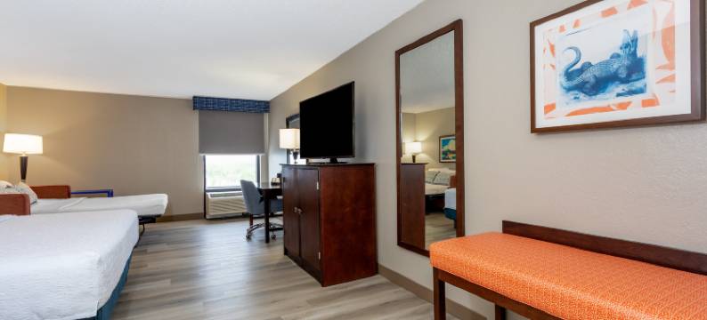 奥兰多国际机场欢朋酒店(Hampton Inn Orlando-International Airport)图片