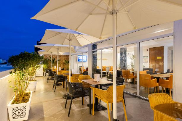 Hotel Etoile du NordHotel Overview