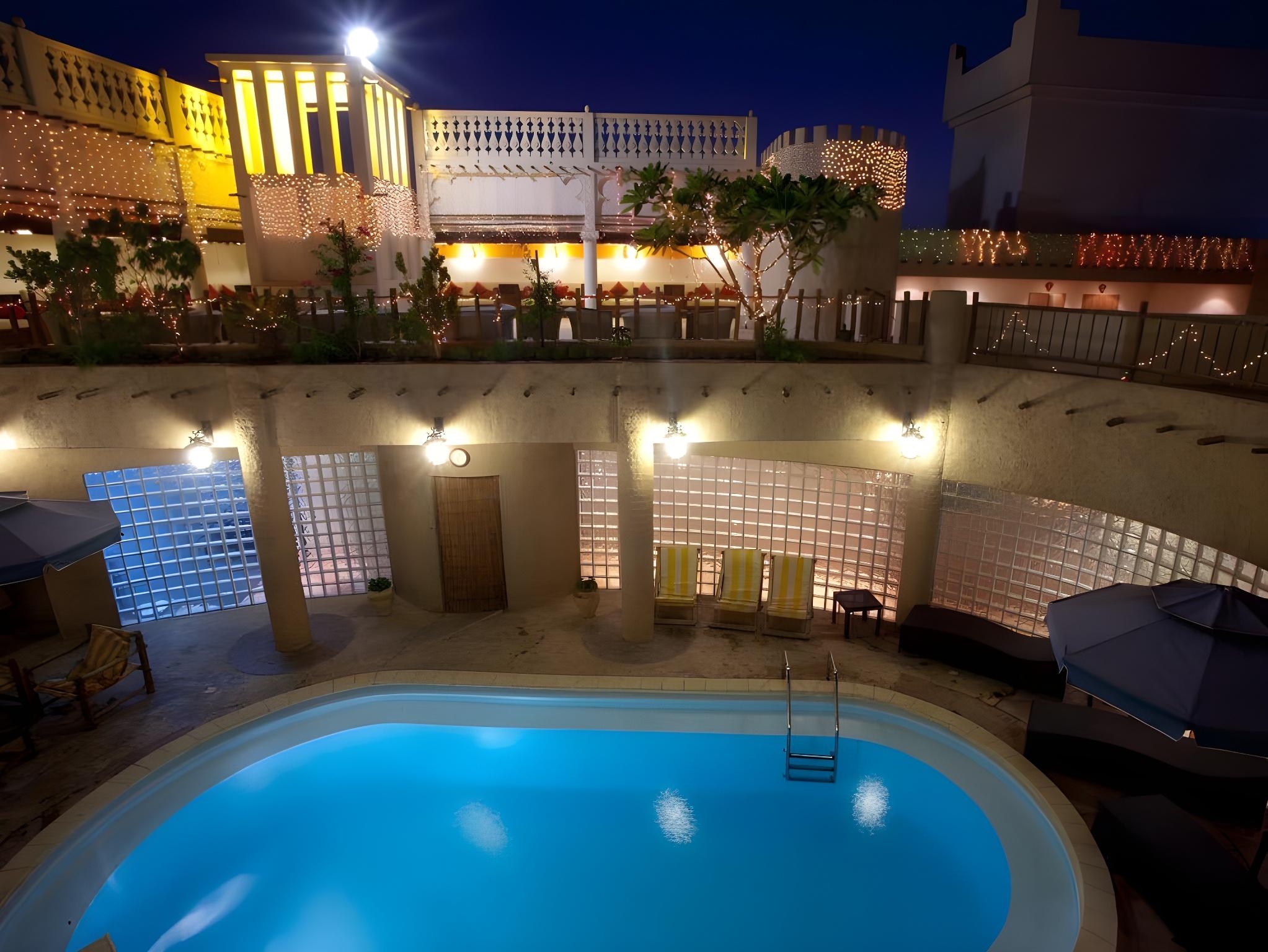 Al Liwan SuitesHotel Overview