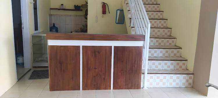 红多兹伊斯兰酒店-近特加尔塔兰斯马特(RedDoorz Syariah Near Transmart Tegal)图片