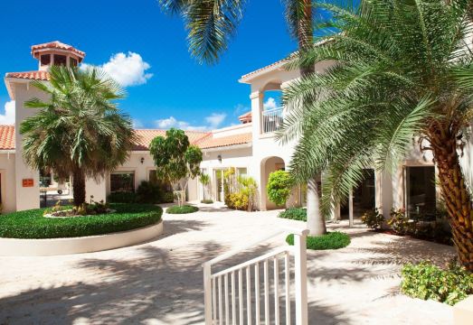 Hotel la Vista Azul Hotel Overview