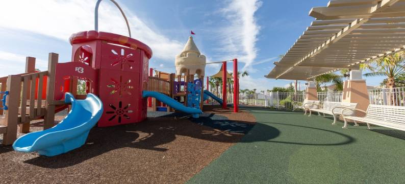 度假村风格之家带泳池，靠近迪士尼！(Resort-Style Home with Pool, Near Disney!)图片