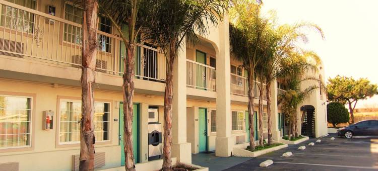 Travelodge by Wyndham Los Banos CA图片