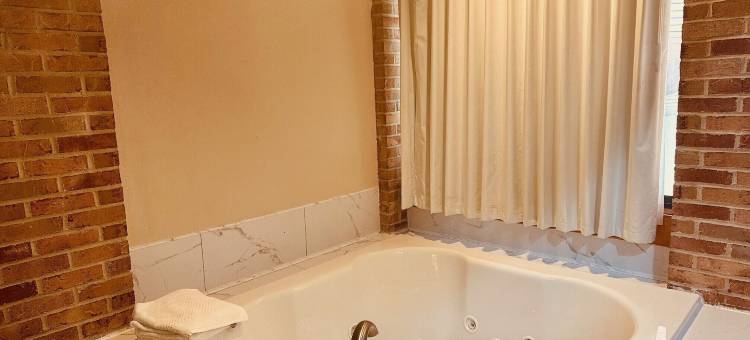 普兰菲尔德凯艺酒店-印第安纳波利斯西部(Quality Inn Plainfield - Indianapolis West)图片