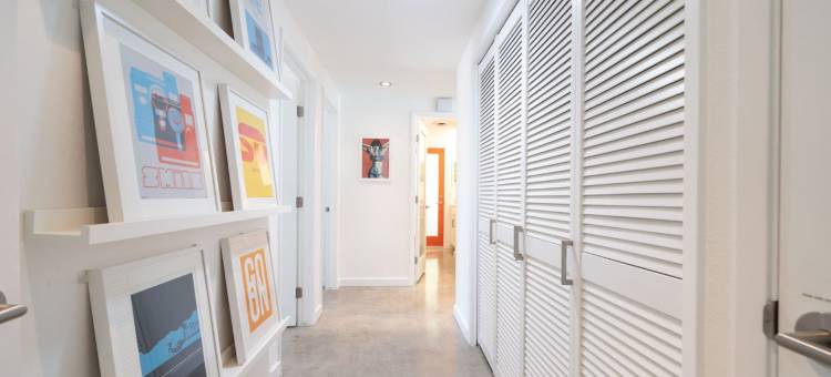The Popsicle House | Sweet Mid Century Modern Home图片