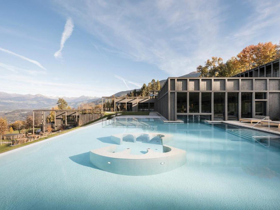 AKI家庭度假村PLOSE