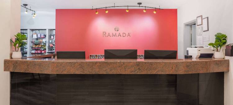 贝克斯菲尔德北华美达酒店(Ramada by Wyndham Bakersfield North)图片