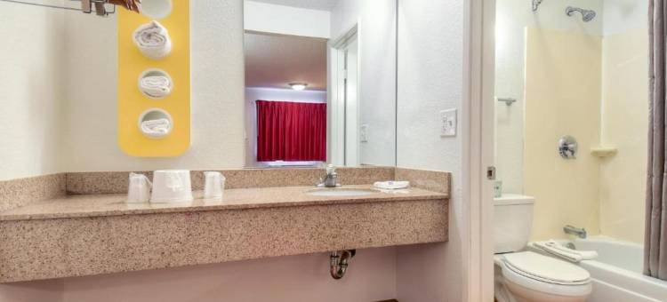 加利福尼亚卡尔斯巴德 - 东 6 号汽车旅馆(Motel 6 Carlsbad, CA - Near Legoland)图片