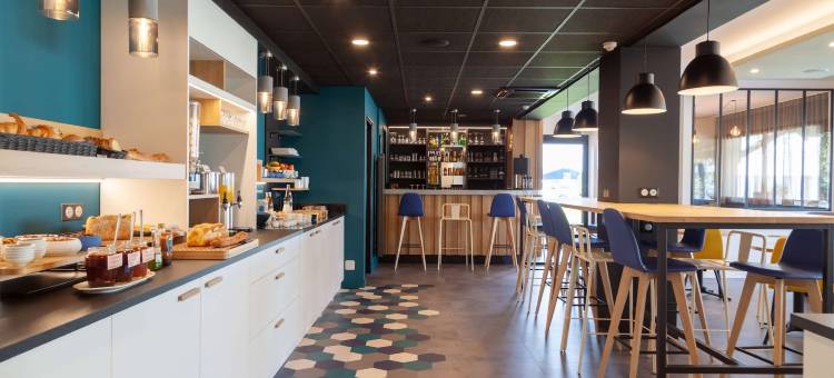 尼奥尔基里亚德酒店-法国门德地区(Kyriad Niort - Espace Mendes-France)图片