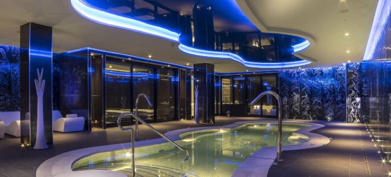 凡维特里大酒店(Grand Hotel Vanvitelli)图片