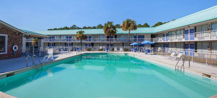 乔治亚州提夫顿6号汽车旅馆(Motel 6 Tifton, GA)图片