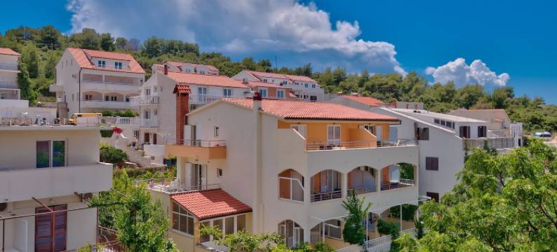 科马其旅馆(Komazin)图片