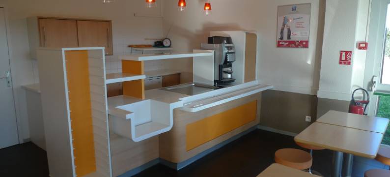 南纳博讷宜必思快捷酒店(Ibis Budget Narbonne Sud A9/A61)图片