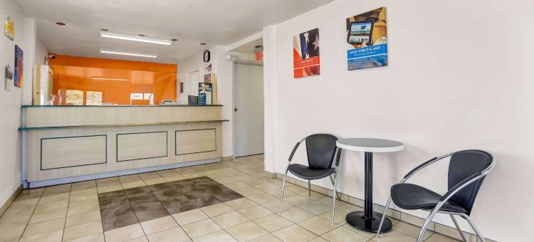 新墨西哥艾斯帕诺拉 6 号汽车旅馆(Motel 6 Espanola, NM)图片