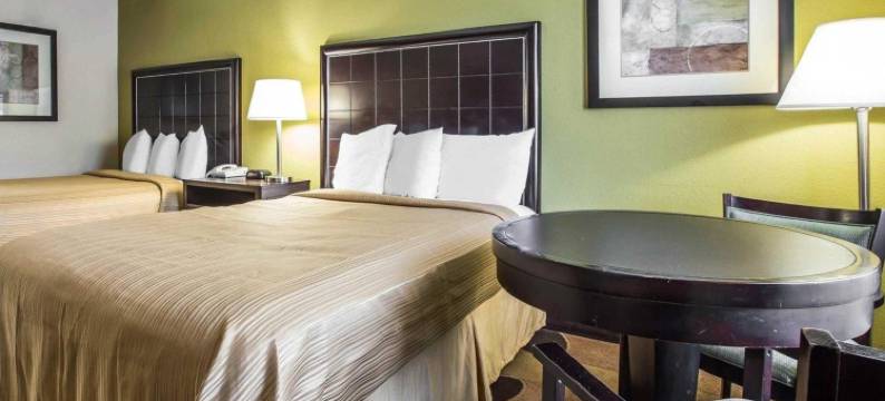 格林伍德25号高速公路凯艺酒店(Quality Inn Greenwood Hwy 25)图片