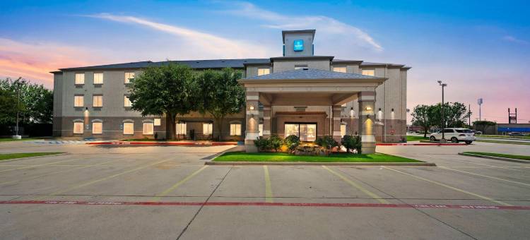 威德福南凯隆套房酒店(Clarion Inn & Suites Weatherford South)图片