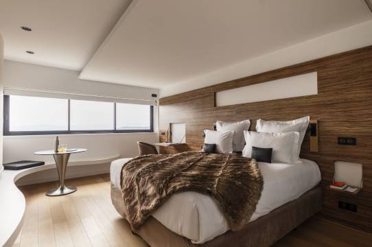 阿德里恩迪斯库斯起源原生酒店(Hôtel & Restaurant Origines PAR Adrien Descouls - Teritoria)