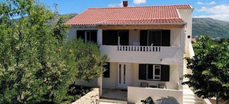 位于莫西西的现代公寓-带露台(Apartments Mocici)图片