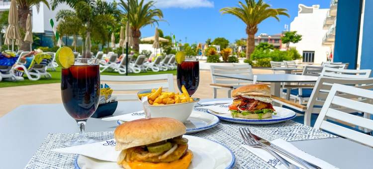 布兰卡码头科蒂亚酒店(Hotel Cordial Marina Blanca)图片