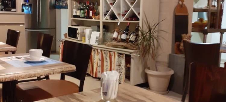 酒店餐厅Le Clos Des Capitelles(Logis Hôtel Restaurant le Clos des Capitelles)图片