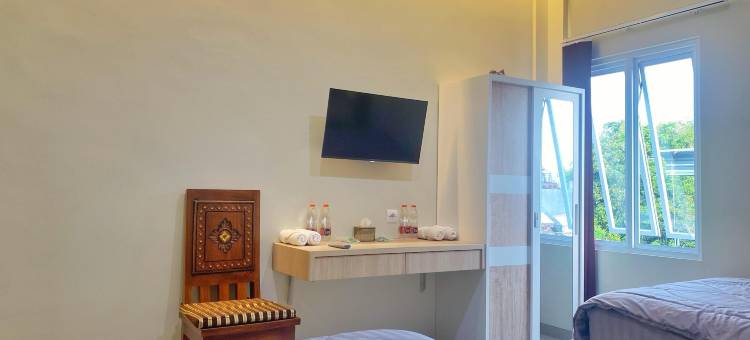 南茹克家庭旅馆(Nganjuk Family Guest House)图片