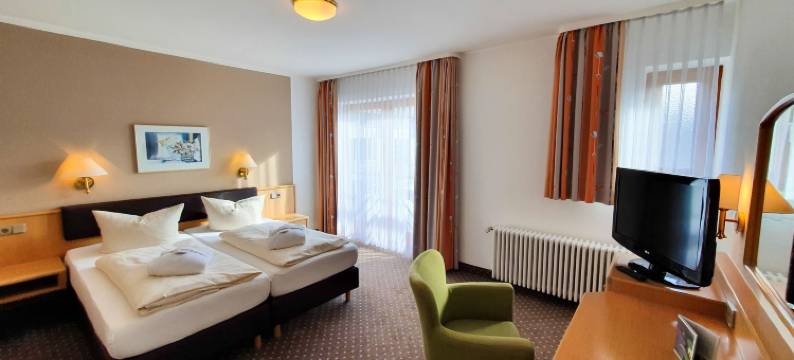 祖尔林德客栈酒店(Hotel & Gasthof Zur Linde)图片