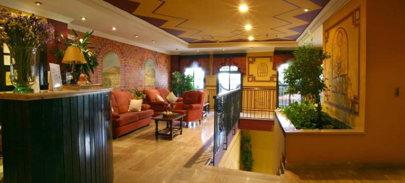 拉斯罗萨斯酒店(Hotel Las Rosas)图片