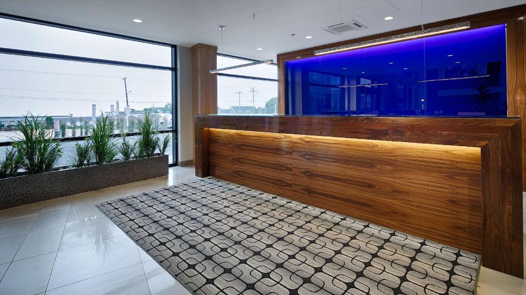 Hotel Levesque Over view