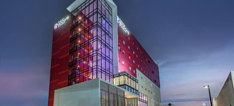 奎雷塔罗华美达安可酒店(Ramada Encore by Wyndham Queretaro)图片