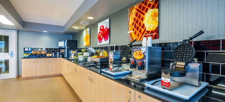 康福特酒店(Quality Inn)图片