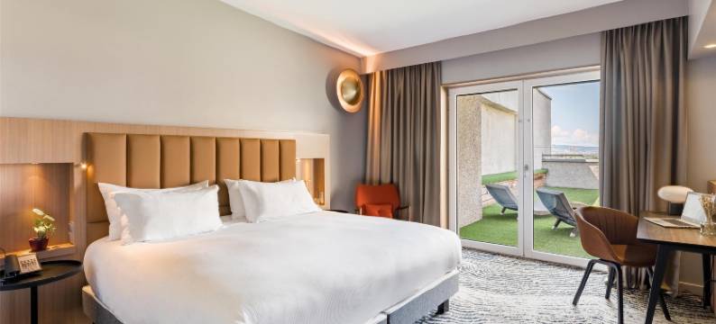 里昂欧洲博览馆希尔顿逸林酒店及度假村(Doubletree by Hilton Lyon Eurexpo & Spa)图片