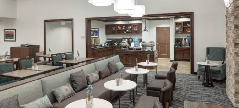 埃尔帕索机场Homewood Suites by Hilton(Homewood Suites by Hilton El Paso Airport)图片