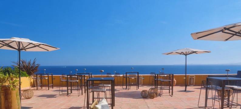 拉彼鲁兹酒店(Hôtel la Pérouse Nice Baie des Anges)图片