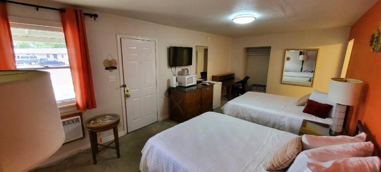 罗丝汽车旅馆(Rose's Motel)图片