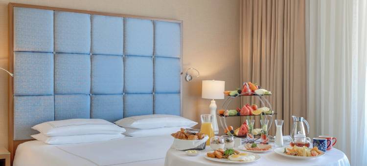 古赖尔瑞士酒店(Swissôtel Al Ghurair)图片