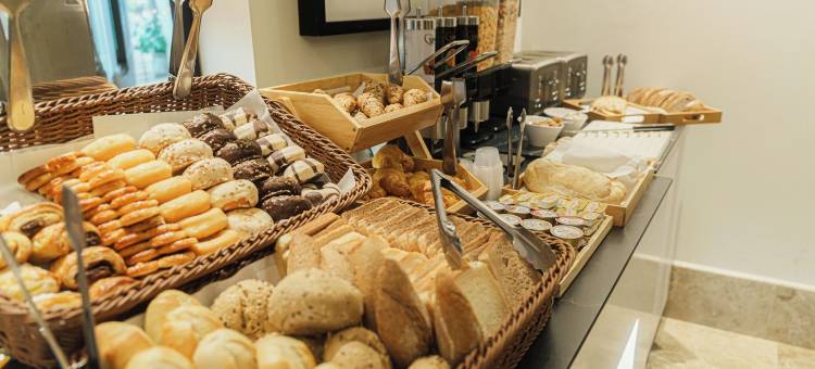 艾斯塔波广场酒店(Hotel Estepona Plaza)图片