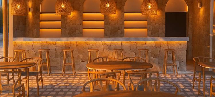 Jaz Amaluna - Adults Friendly 16 Years Plus图片